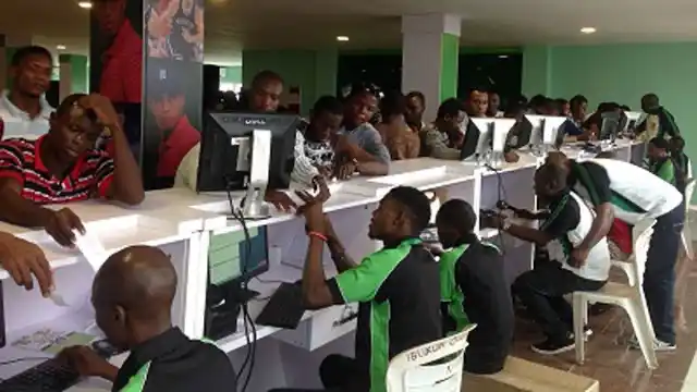 Image from Grow Naija: ๐๐ฎ๐ด๐ผ๐ & ๐ข๐๐ผ ๐๐ฎ๐ฐ๐ธ ๐ฅ๐ฒ๐๐ฝ๐ผ๐ป๐๐ถ๐ฏ๐น๐ฒ ๐๐ฎ๐บ๐ฏ๐น๐ถ๐ป๐ด ๏ฟฝ...