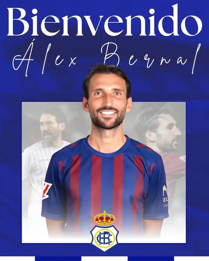 Image from solofichajes123: 🚨OFICIAL🚨 El Recreativo anuncia el fichaje del mediocentro sevillano...