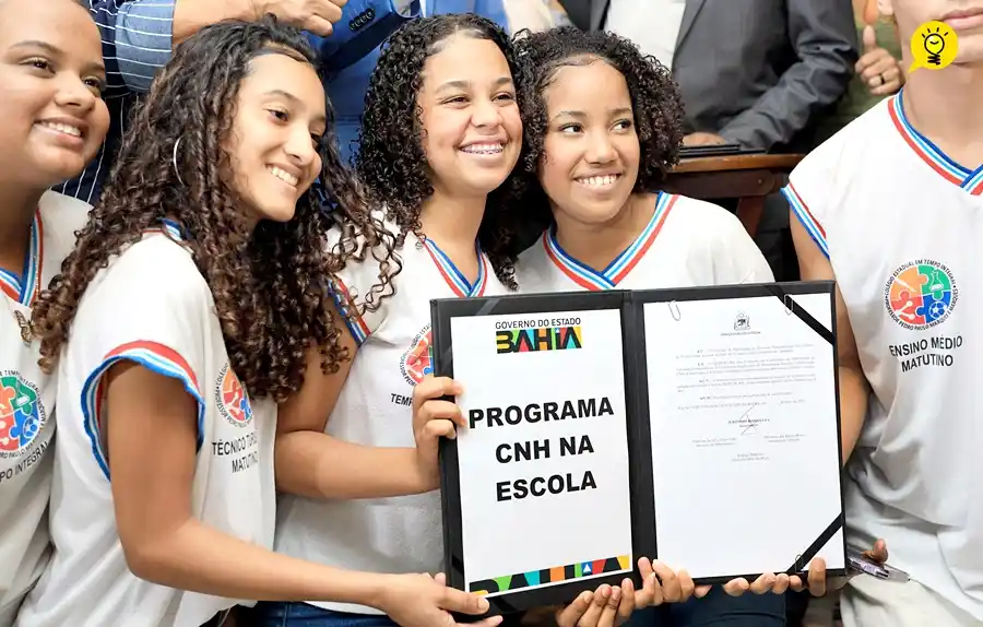 Image from Se Liga Barreiras - Notícias do Oeste Baiano: *CNH GRATUITA PARA ESTUDANTES DA REDE ESTADUAL JÁ PODE SER SOLICITADA*...