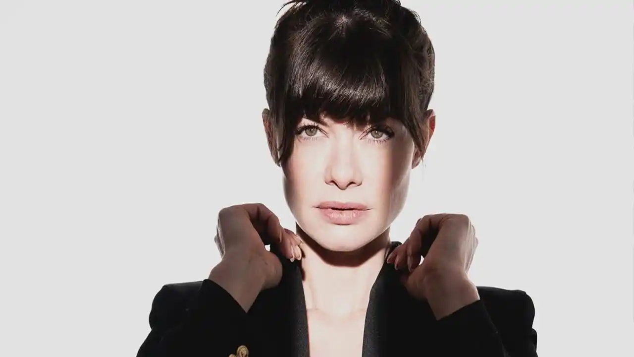 Image from Lorena R7 | Notícias do Brasil e do mundo, famosos, música e TV: Discreta, Alinne Moraes prioriza família e fala sobre rotina fora dos ...