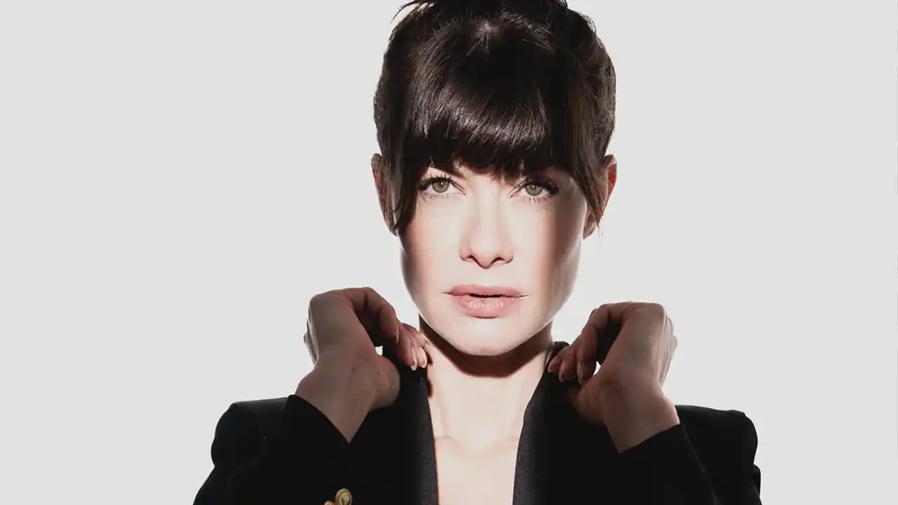 Image from Lorena R7 | Notícias do Brasil e do mundo, famosos, música e TV: Discreta, Alinne Moraes prioriza família e fala sobre rotina fora dos ...