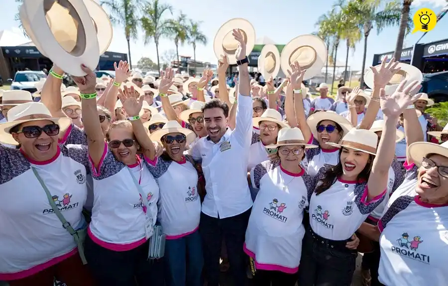 Image from Se Liga Barreiras - Notícias do Oeste Baiano: *IDOSOS DO PROMATI VISITAM BAHIA FARM SHOW 2025* _Prefeito Junior Mara...