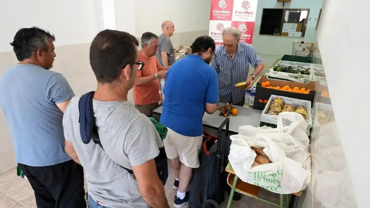 Image from El Periódico Mediterráneo: 🇨🇴 Balance de Cáritas en Vila-real: *Las familias llegadas de Colomb...