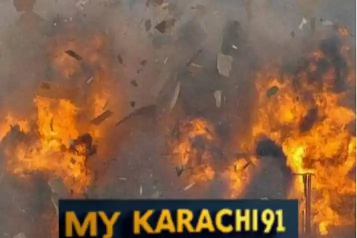 Image from 𝕄𝕪 𝕂𝕒𝕣𝕒𝕔𝕙𝕚 𝟡𝟙 ℕ𝕖𝕨𝕤 🖋: *لکی مروت: گیس پائپ لائن دھماکے سے اڑا دی گئی، گیس کا اخراج شروع* لکی...