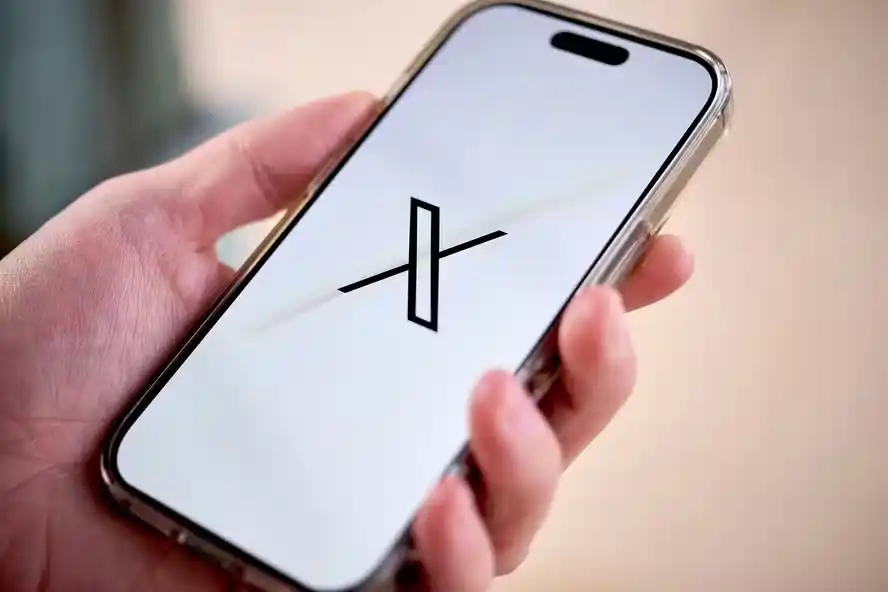 Image from O GLOBO - Tecnologia: *Musk quer transformar X em superapp e planeja oferecer cartões de déb...