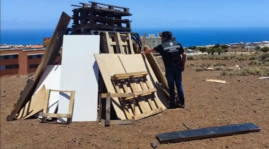 Image from Prensa - Ayuntamiento de Santa Cruz de Tenerife: 👉🏽 *Santa Cruz despliega un amplio dispositivo de seguridad con moti...