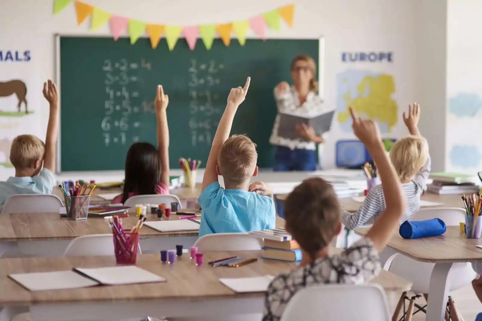 Image from El Periódico Mediterráneo: 📖 Un *colegio de Castelló* se cuela entre los 10 más buscados de toda...