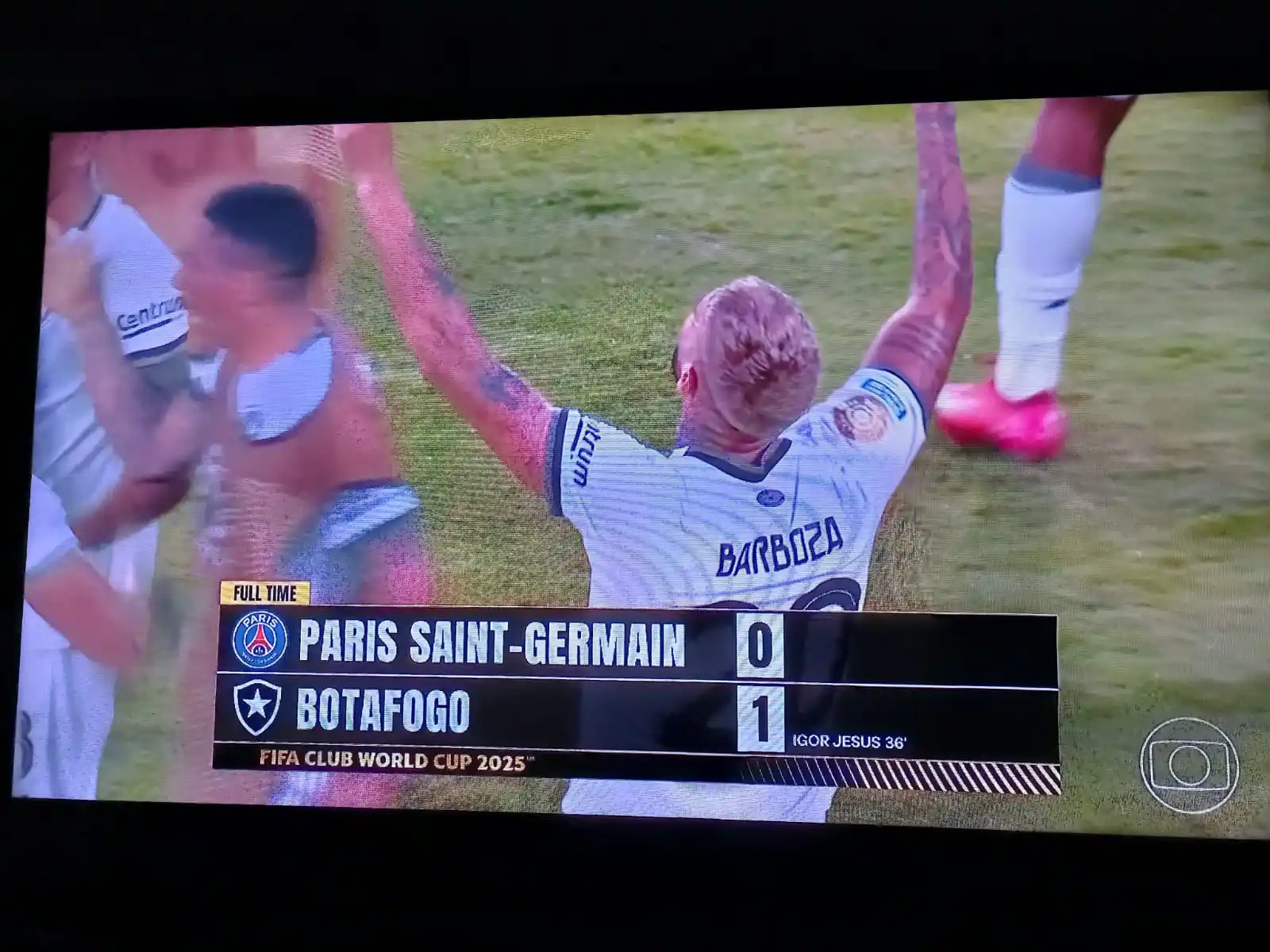 Image from Knéel Do Esporte: ABSOLUTE CINEMA! O BOTAFOGO BOTA O PSG PRA MAMAR E ATERRORIZA OS FRANC...