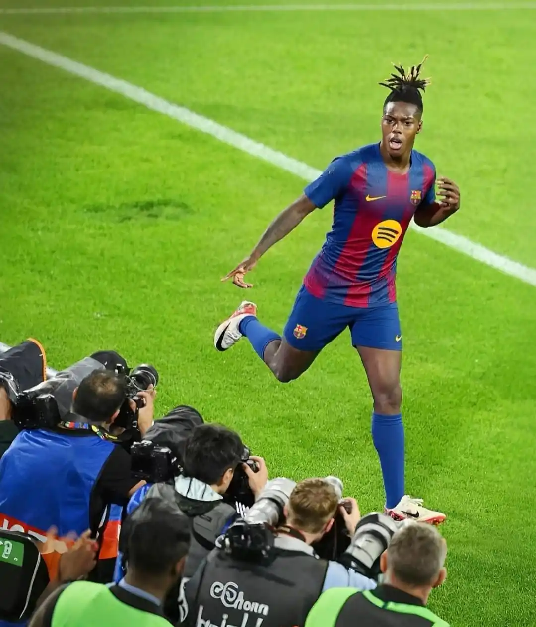 Image from Barca Stuff Indonesia: 🔄 | (NICO): Barcelona akan terus bekerja pada proses Nico dengan sika...