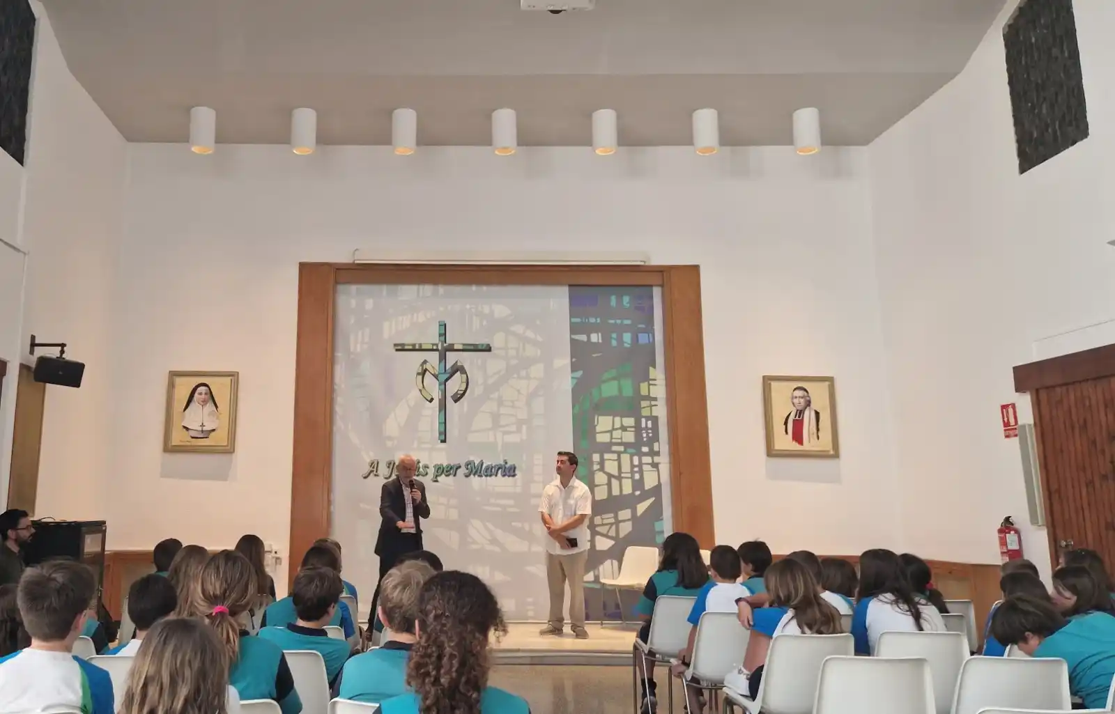 Image from Ajuntament d'Alboraia: 📰 *ACTUALITAT MUNICIPAL* 🏫 Este matí l'alcalde, Miguel Chavarría, i ...