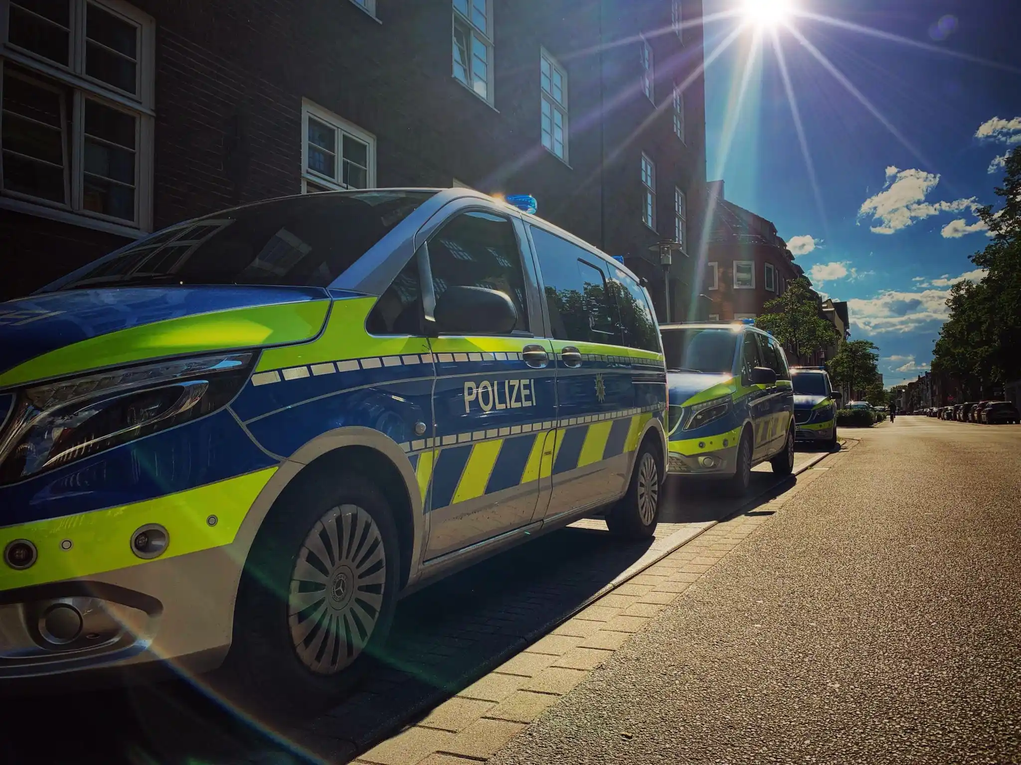 Image from Polizei NRW Hamm: Bei unserem _Polizeifunk_ gibt es heute wieder einiges zu berichten 🚨...