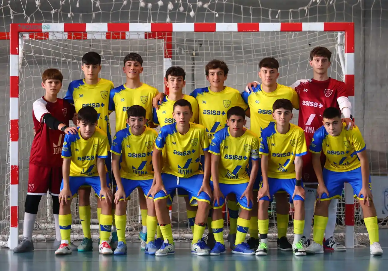 Image from CD Virgili Cádiz: <a class="text-blue-500 hover:underline cursor-pointer" href="/hashtag...