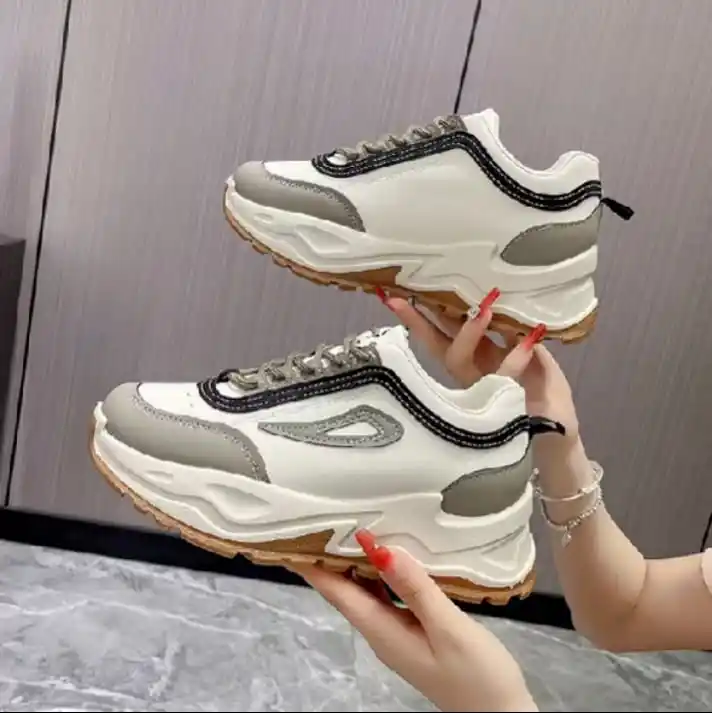 Image from Racun Shopee ♥: Cek Tuta Shiyeon Sepatu Wanita Putih Sport Cream 604 dengan harga Rp10...
