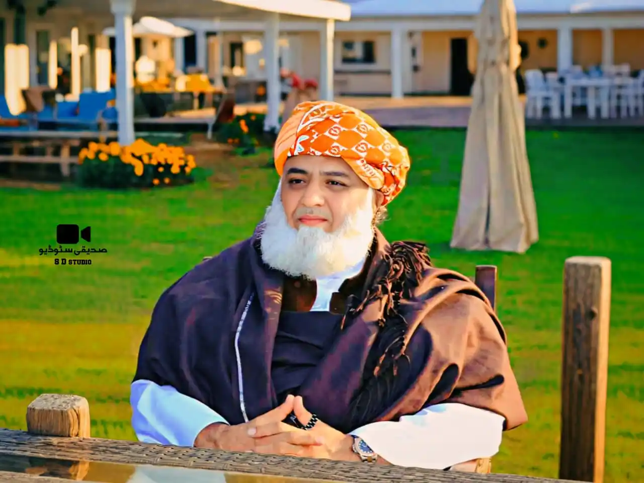 Image from JUI Media Cell: *مولانا فضل الرحمٰن صاحب کی ایمانداری اور سچائی کھینچ لاتی ہے ورنہ ہمی...