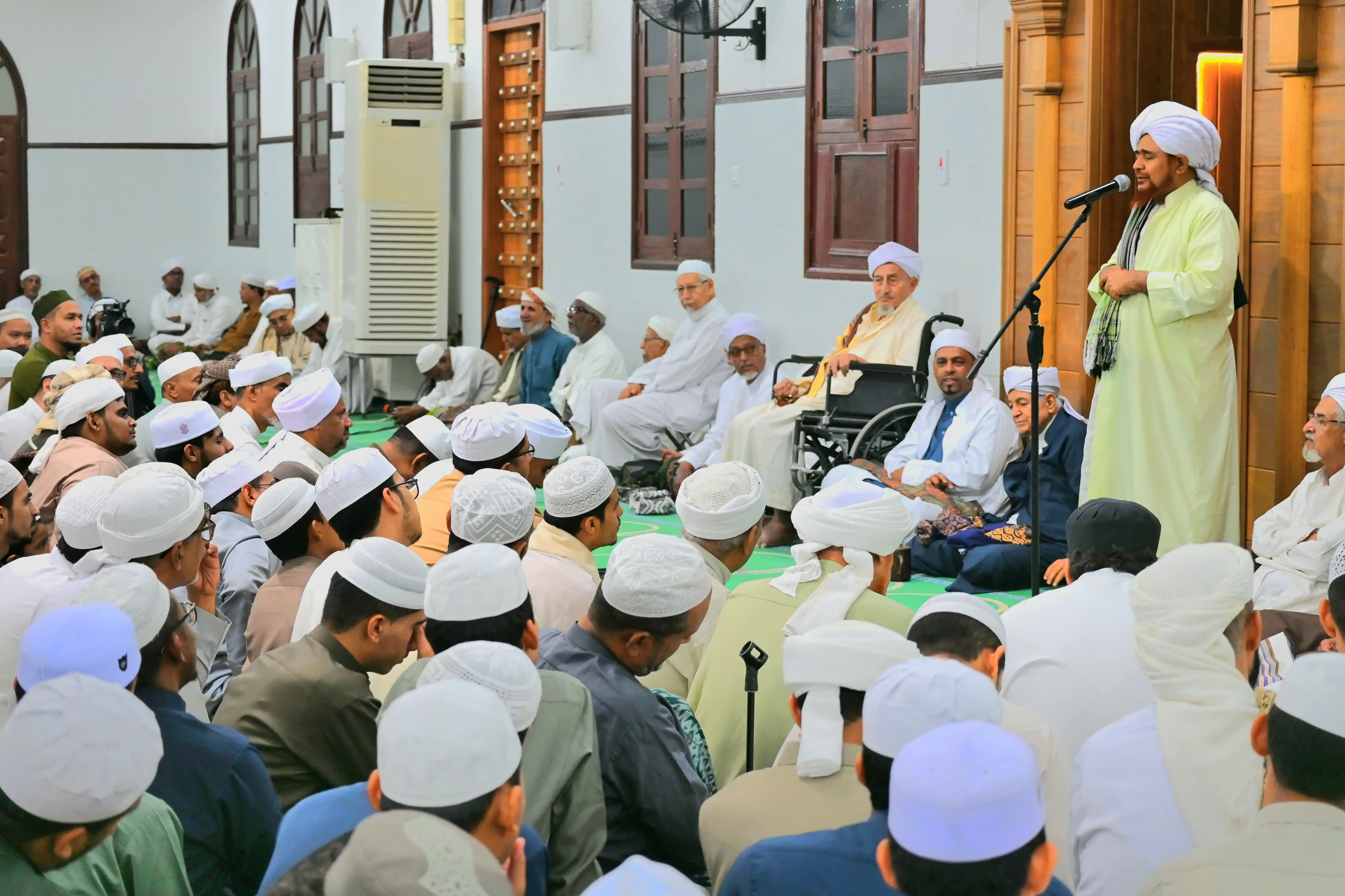 Image from الحبيب عمر بن حفيظ Al-Habib Omar Bin Hafidh: ⭐️ *مسلك المكلفين في إجابة داعي الحق مجمع الجمال والجلال والكمال وحقائ...