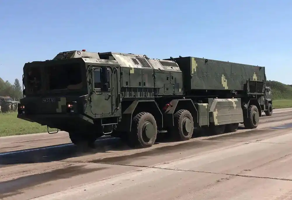 Image from LIGA.net: 💪 Потужніша за HIMARS: що відомо про українську балістичну ракету?  У...