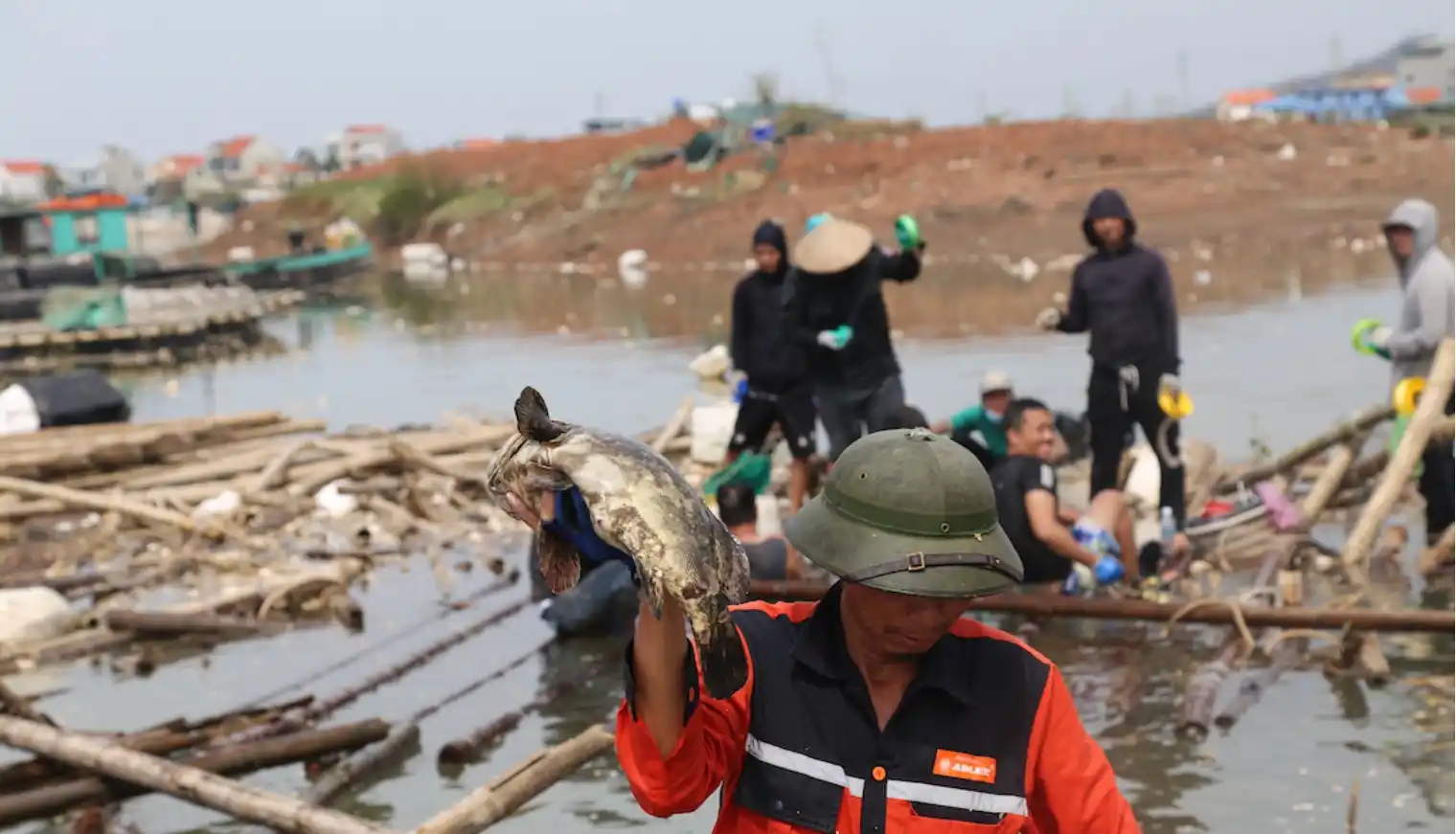 Image from Fishery.News: ๐ฆ๐๐ผ๐ฟ๐บ ๐๐ฒ๐๐๐ฟ๐ผ๐๐ ๐๐พ๐๐ฎ๐ฐ๐๐น๐๐๐ฟ๐ฒ ๐ถ๐ป ๐๐ฒ๐ป๐๐ฟ๐ฎ๐น...
