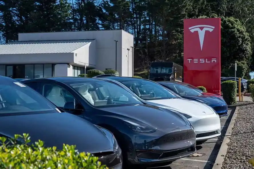 Image from O GLOBO - Economia e Negócios: *Tesla se prepara para abrir lojas na Índia em julho com veículos elét...