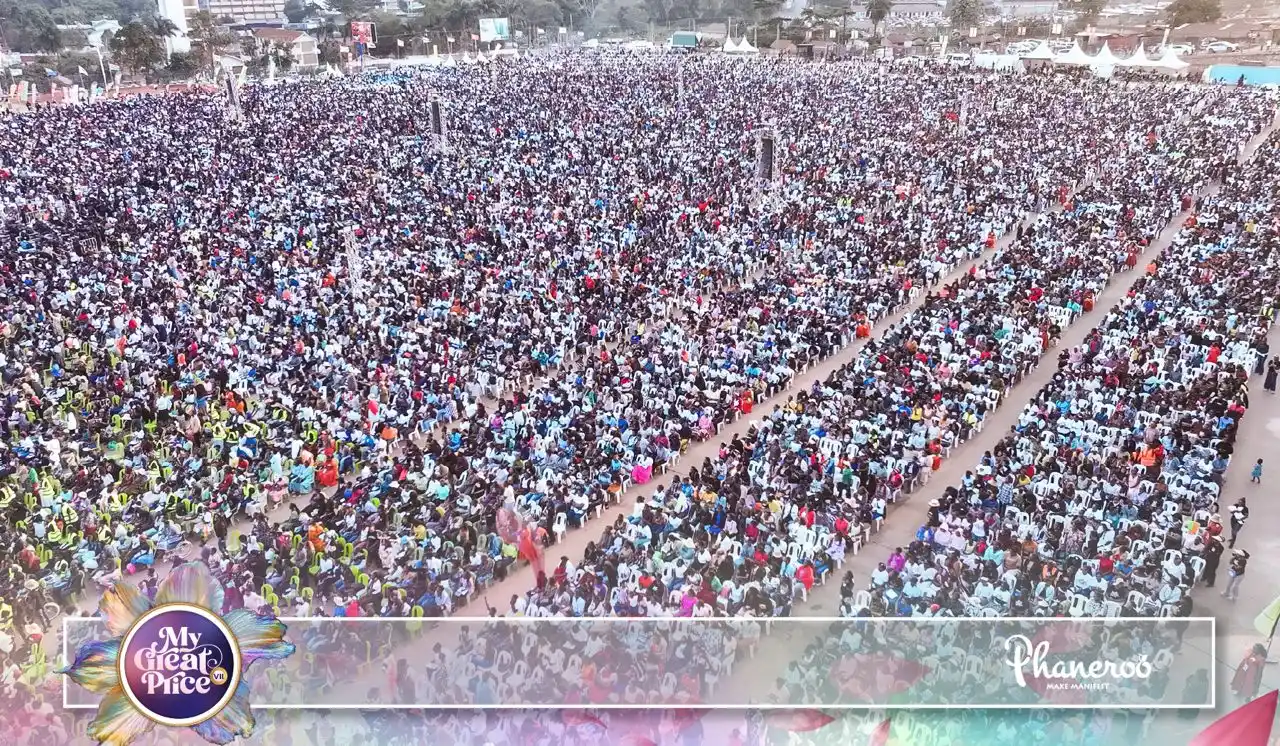 Image from Phaneroo: When daughters, wives, sisters and mothers responded to a divine invit...