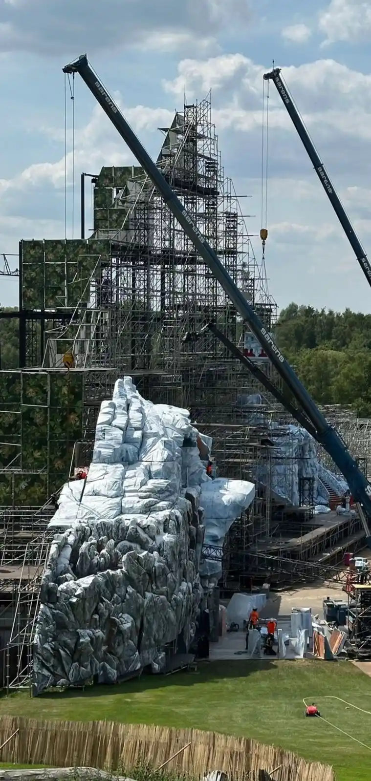 tomorrowland 2025 ❄️ post