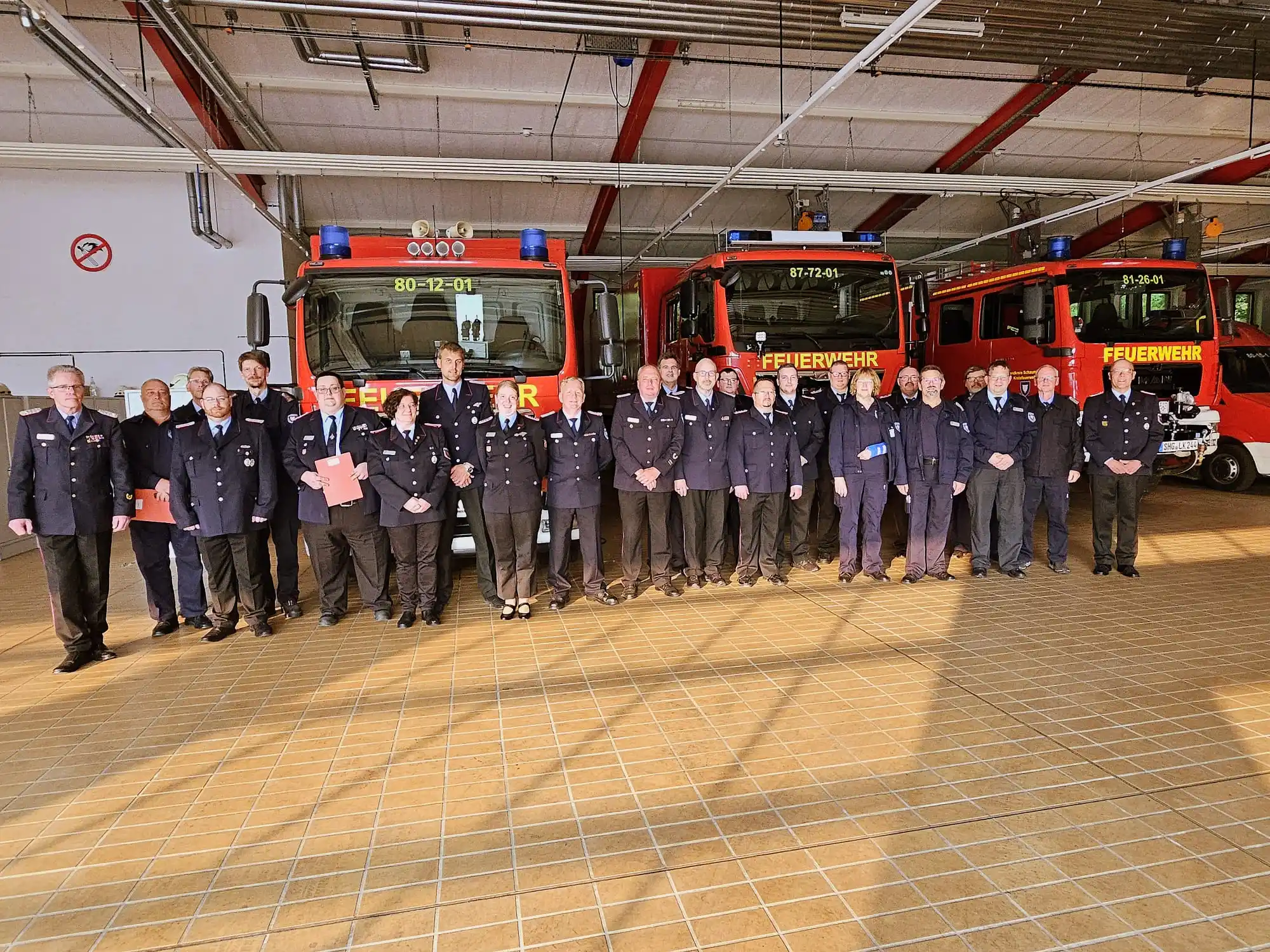 Image from Kreisfeuerwehr Schaumburg: Feierliche Auszeichnung für Hochwassereinsatz 2023 In einer würdevoll...