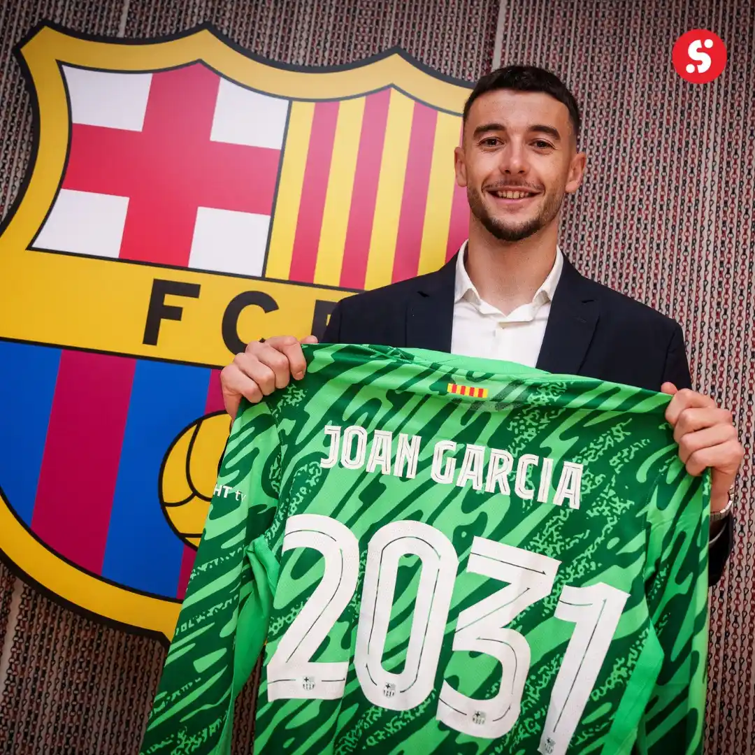 Image from SportyBet : 📸Joan Garcia 🤝 FC Barcelona 😍🔵🔴 How many clean sheets will he ke...