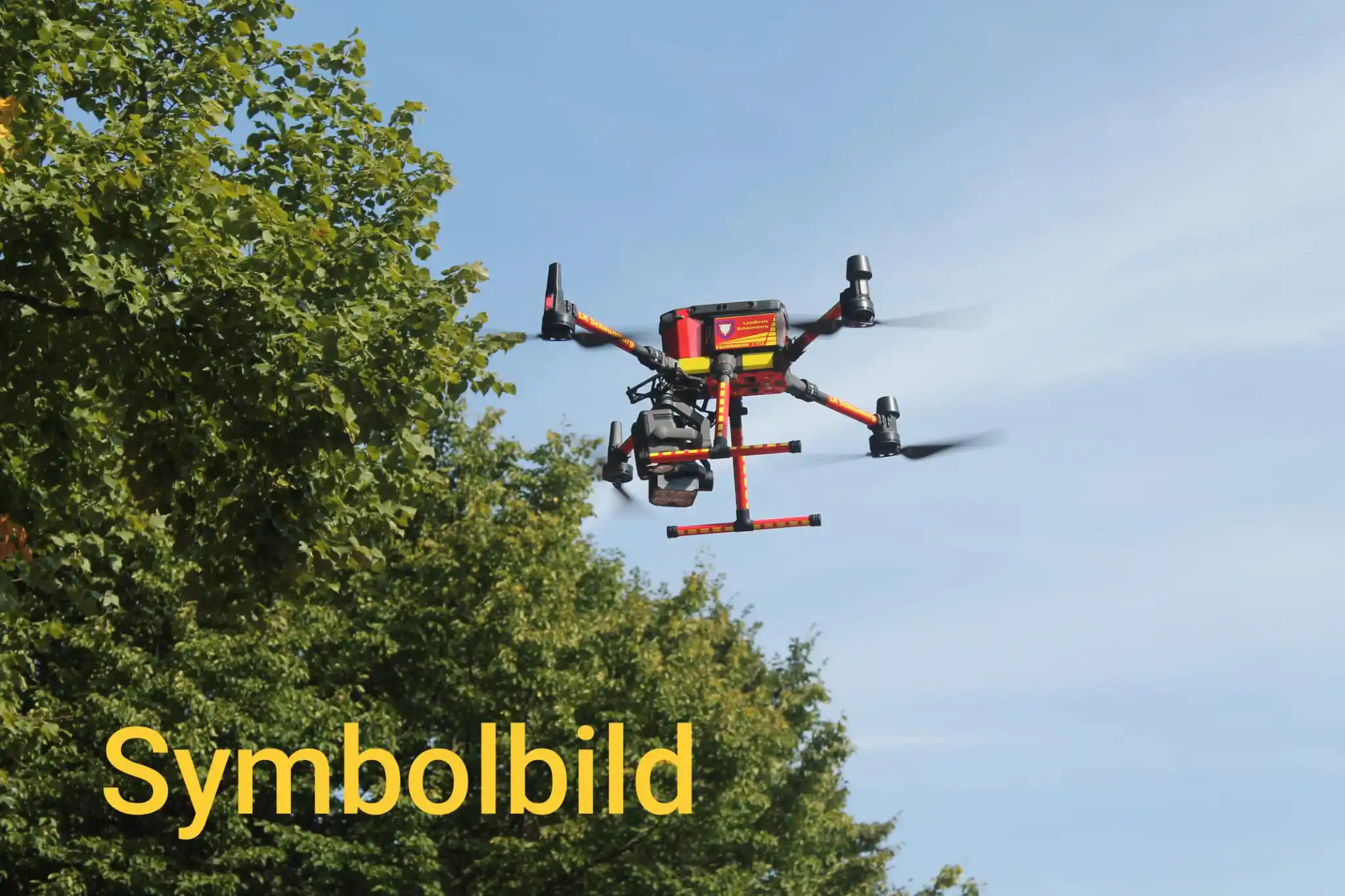 Image from Kreisfeuerwehr Schaumburg: +++ Einsatz IuK +++ 📅 12.06.25 🌍 Stadt Bückeburg 📟 Waldbrand_groß ...