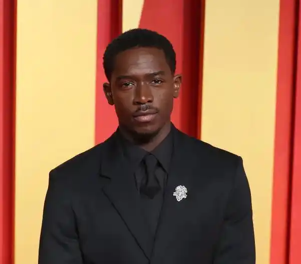 Image from Geek-Otaku: *Damson Idris (‘F1’) serait partant pour incarner le « prochain Black ...