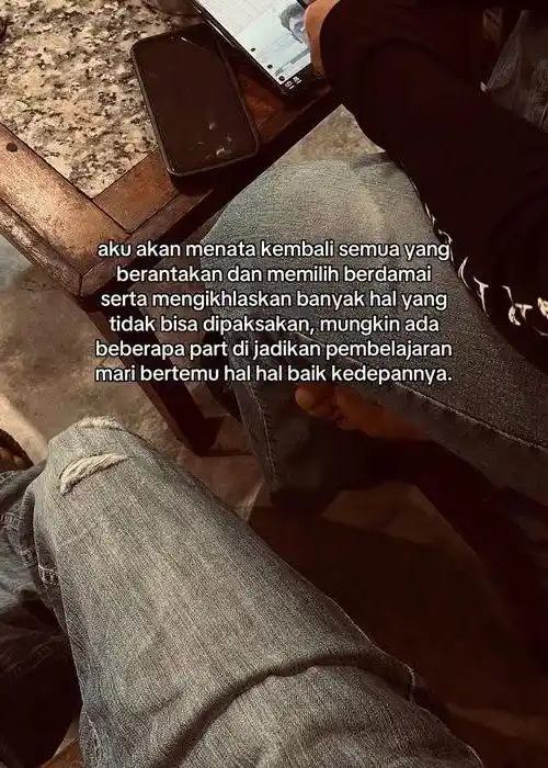 Image from dj : galau spotify`: Kalau sudah bangun tidur, ada rapiin tempat tidur? 😅 kagak min 🙄 kal...