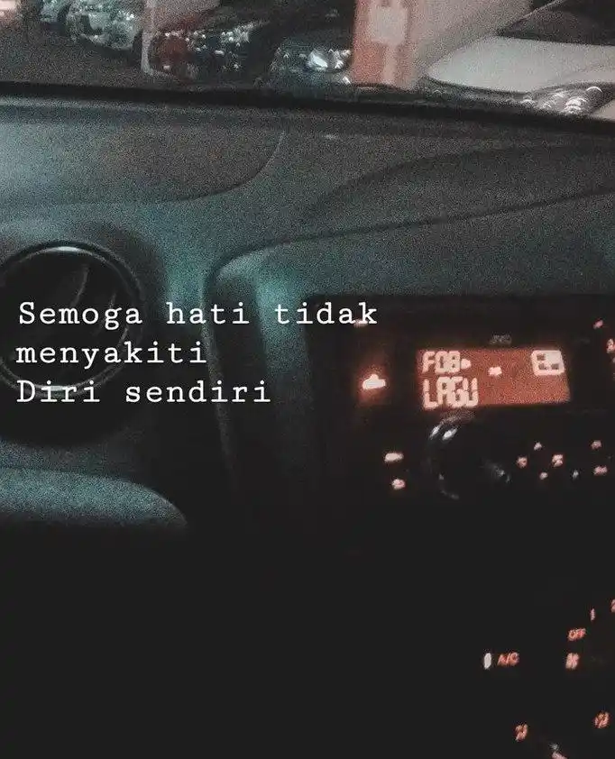 dj : galau spotify` post