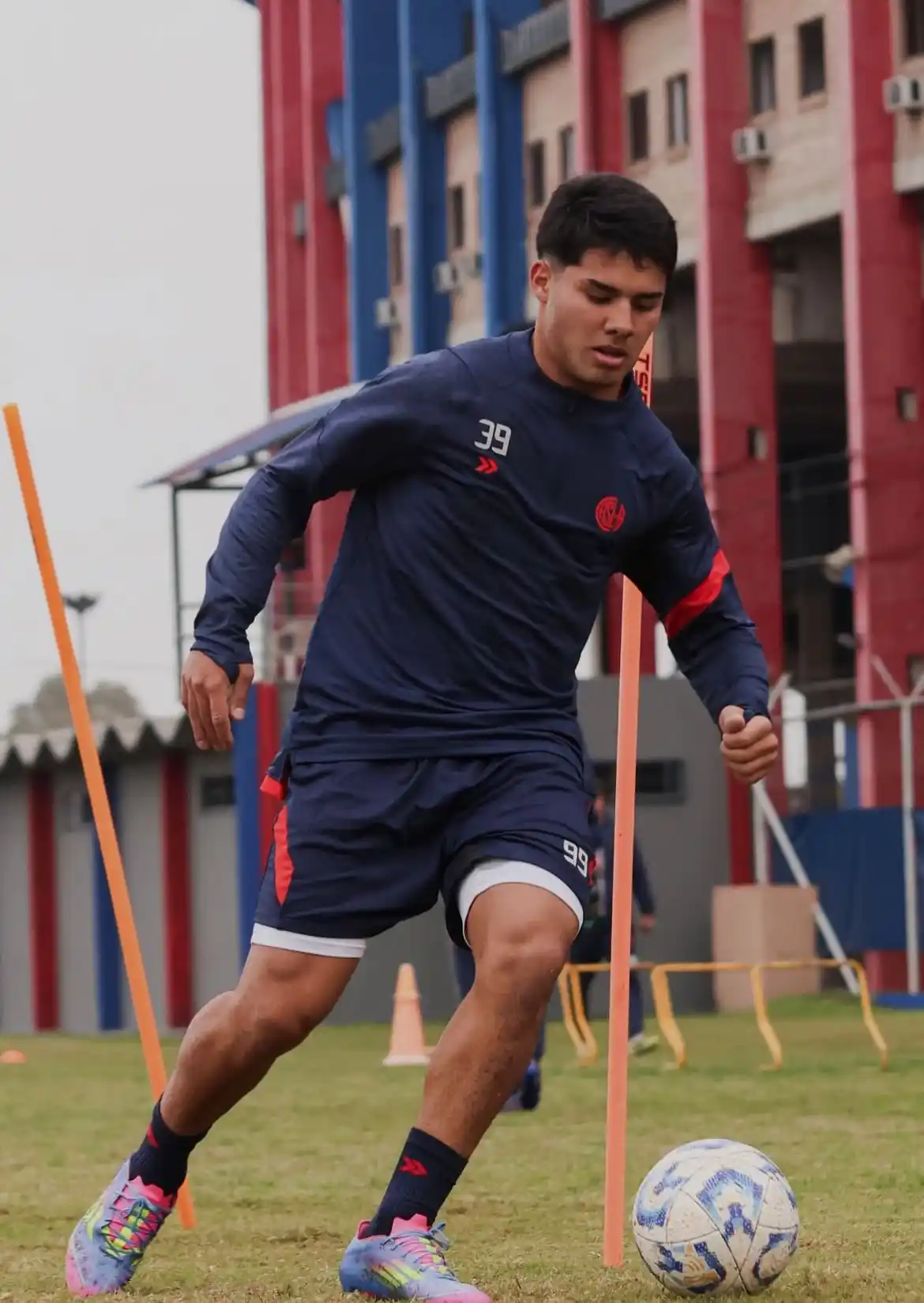 Image from Info San Lorenzo: 👏🏻🔵🔴 Uriel Ojeda entrenó con Primera y mañana viajará a Cardales p...