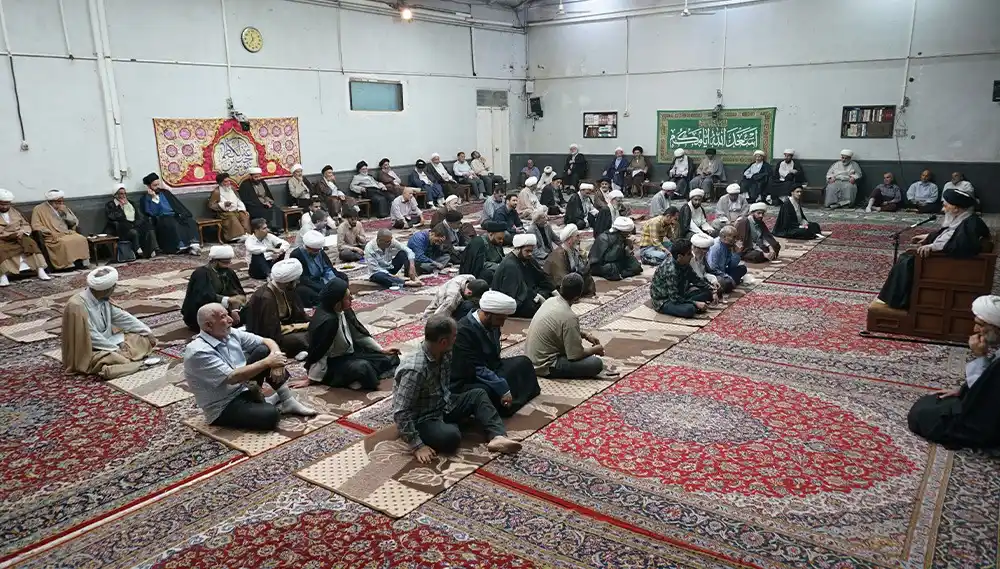 Image from AlShiraziAr: 🔹 *الجلسة العلمية اليومية لسماحة المرجع الشيرازي دام ظله* أُقيمت الج...