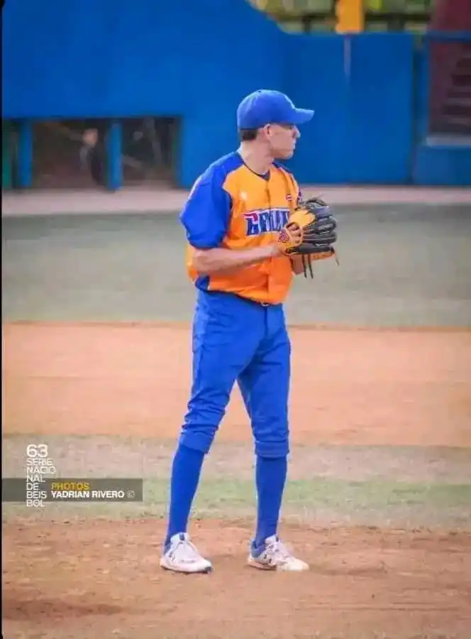Image from Beisbol Total - Radio Rebelde: Osmany Rodríguez, timonel del conjunto Sancti Spíritus de Béisbol Sub ...