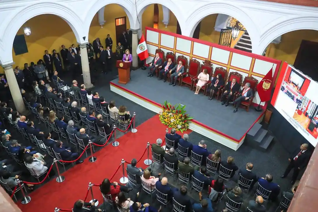 Image from Perú21 : 🚨Presidenta Boluarte destaca autonomía e independencia del TC (VIDEO)...