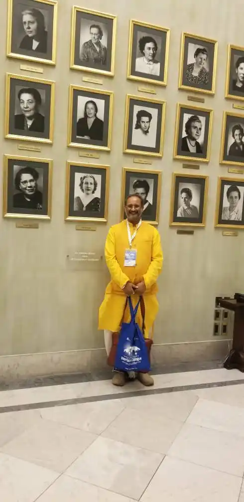 Image from awgpofficial Channel: *!! रोम में “शांति हेतु शिक्षा” पर डॉ. पंड्या का प्रेरणादायक संबोधन !!...