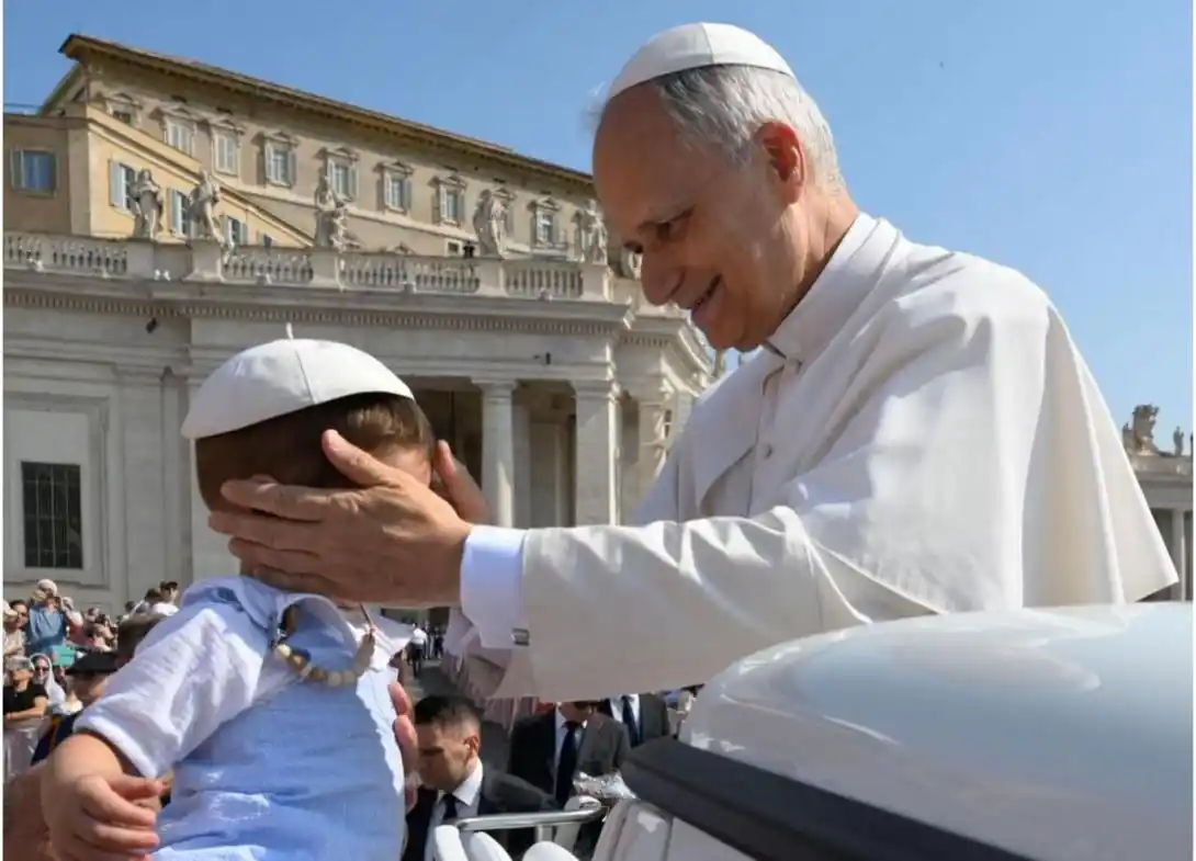 Image from Perú21 : 🕊️Vaticano estrena documental “León de Perú”, sobre la vida del papa ...