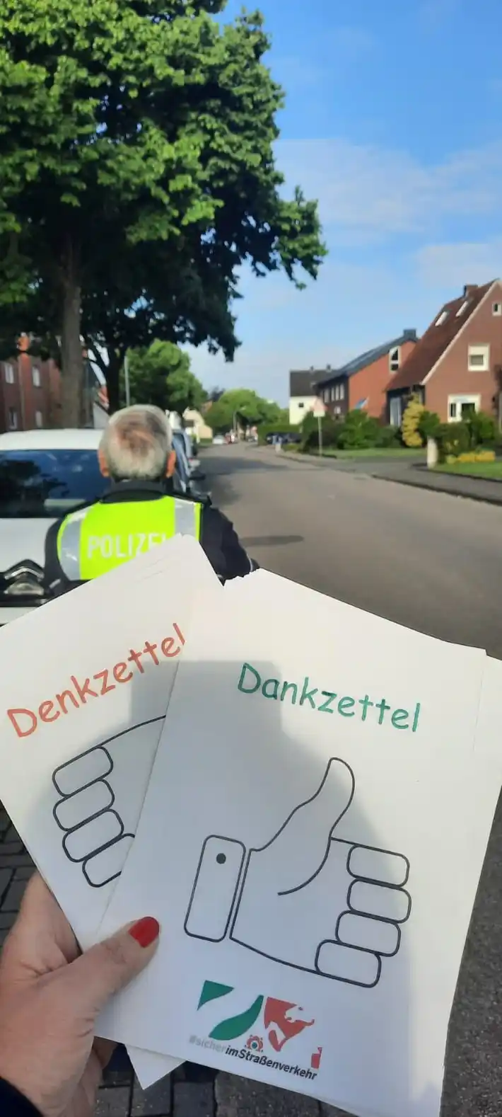 Image from Polizei NRW Coesfeld : *Coesfeld:* Grundschülerinnen und -schüler der Pestalozzi-Schule haben...
