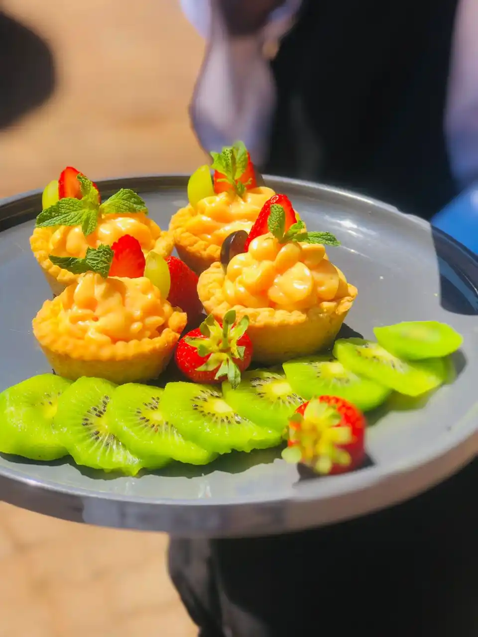 Image from Kubika nekurongedza mumba Chef SK🍴🚿🧹💅🇿🇼: Plate 6 Fruit tart desert 😩...