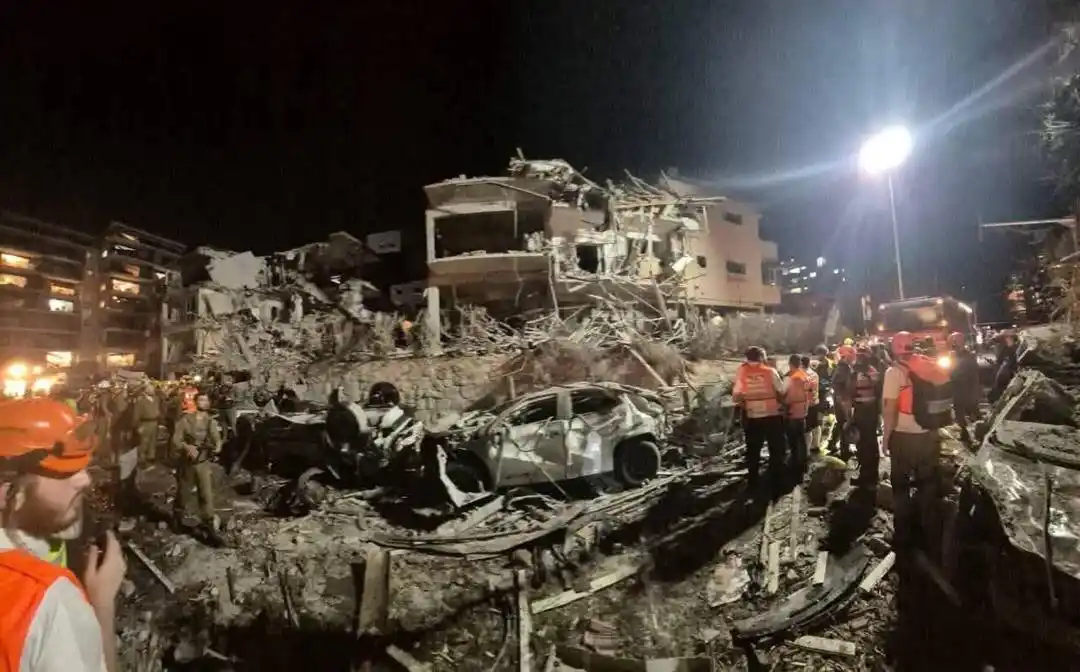 Image from VWA ZILE NEWS: TRAGÉDIE AU MOYEN-ORIENT : QUAND LA MORT FRAPPE SANS DISTINCTION  Le c...