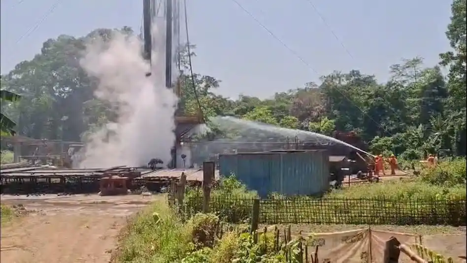 Image from Times of Senapati: *Assam CM Criticizes ONGC’s Handling of Sivasagar Gas Blowout, Seeks U...