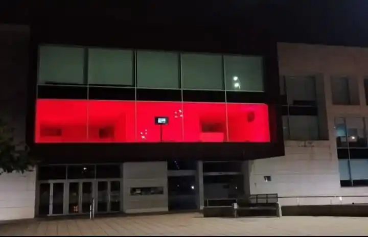 Image from Ayuntamiento de Castrillón: 🩸🩸🩸 El Valey Centro Cultural se Castrillón se iluminó el pasado sáb...