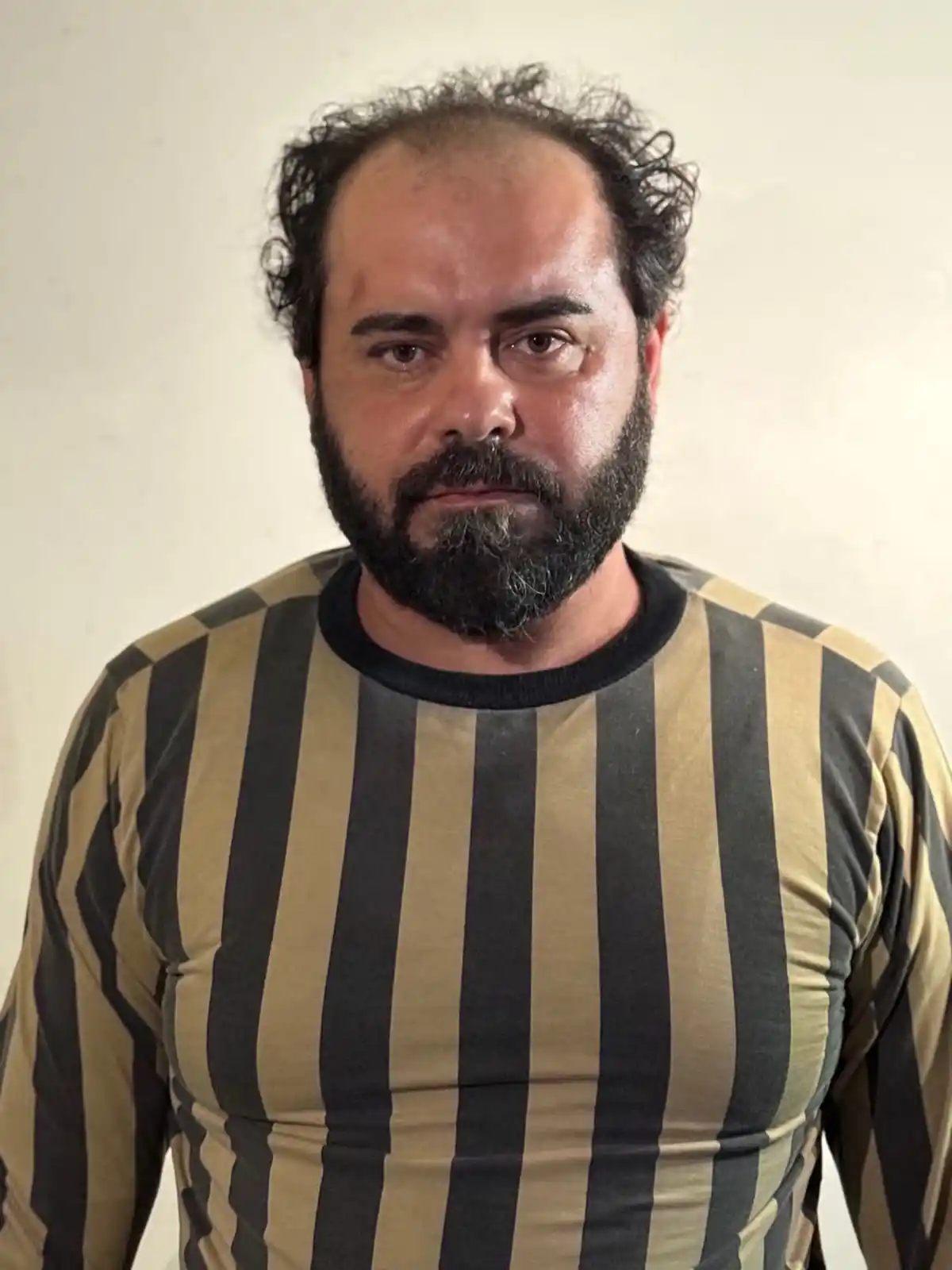 Image from الشبكة السورية الحرة: قيادة الأمن الداخلي في محافظة اللاذقية تلقي القبض على المدعو فراس مفيد...