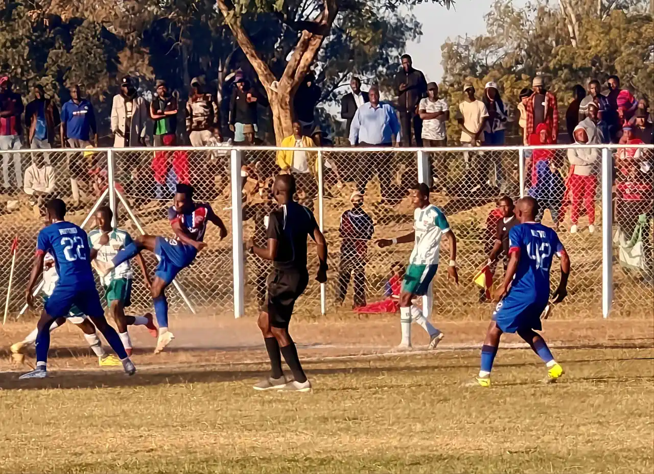 Image from MASVINGO PROVINCIAL INFORMATION DESK OFFICIAL: Masvingo United ‘Una Una’ Edge Hunters FC 1-0 in Last-Gasp Thriller   ...