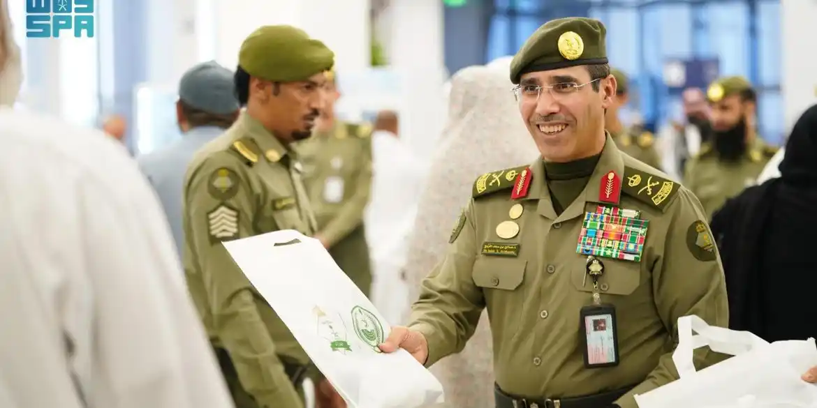 Image from صحيفة الجزيرة Al Jazirah: *المدير العام للجوازات المكلّف يقف على الخدمات المقدمة لضيوف الرحمن في...