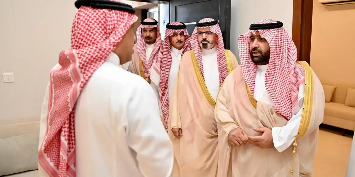 Image from صحيفة الجزيرة Al Jazirah: *أمير جازان ونائبه يتفقدان عددًا من المشروعات التنموية والسياحية بجزر ...
