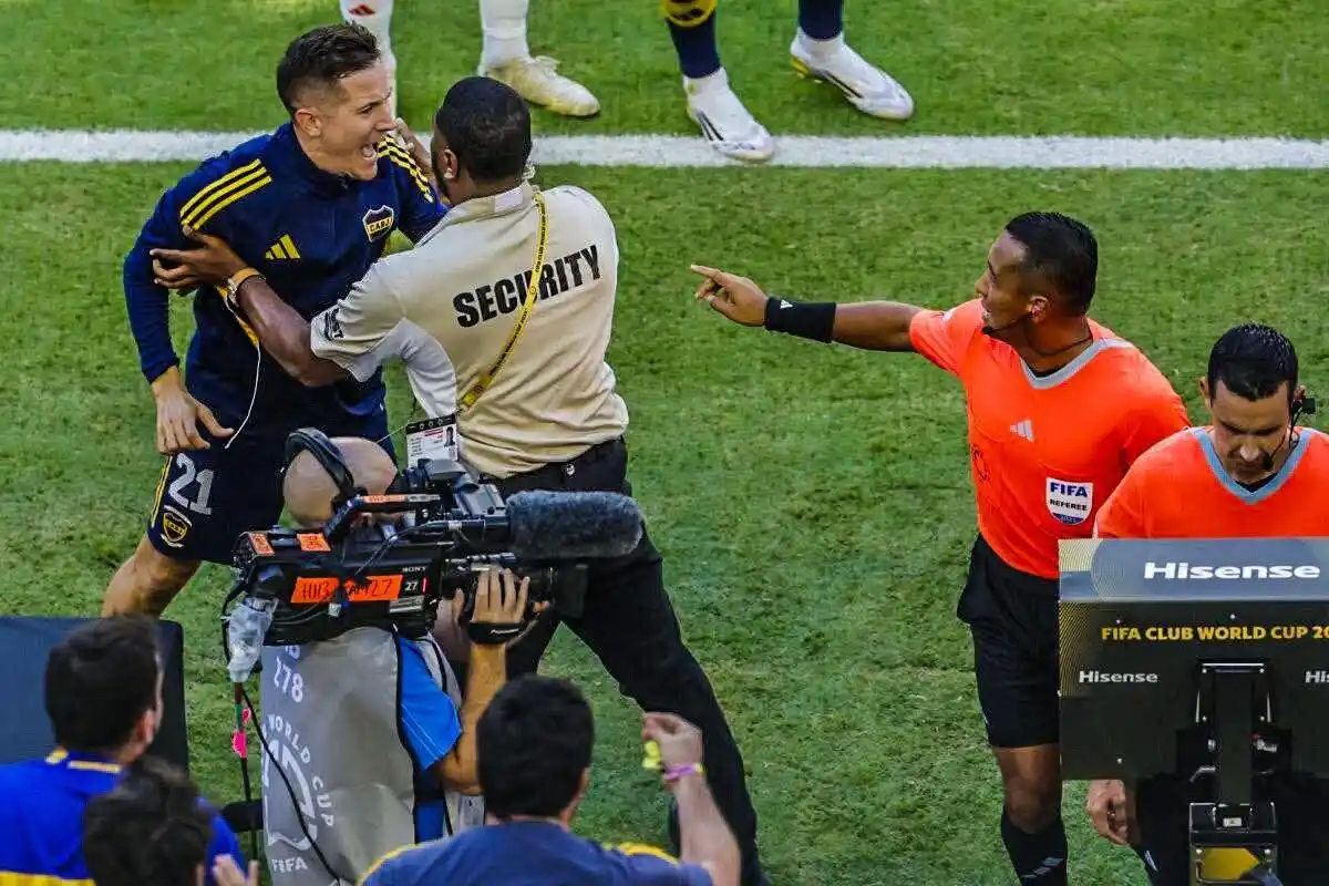 Image from FABRIZIO ROMANO CANAL OFICIAL: 🚨 BREAKING: Boca Juniors midfielder Ander Herrera has been suspended ...
