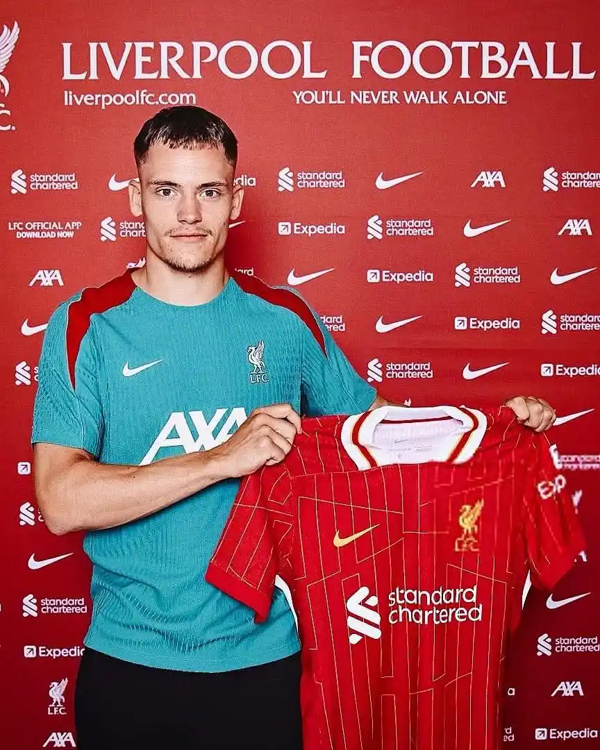 Image from FABRIZIO ROMANO                             CANAL OFICIAL: Florian Wirtz has turned down Manchester City and Bayern Munich to joi...