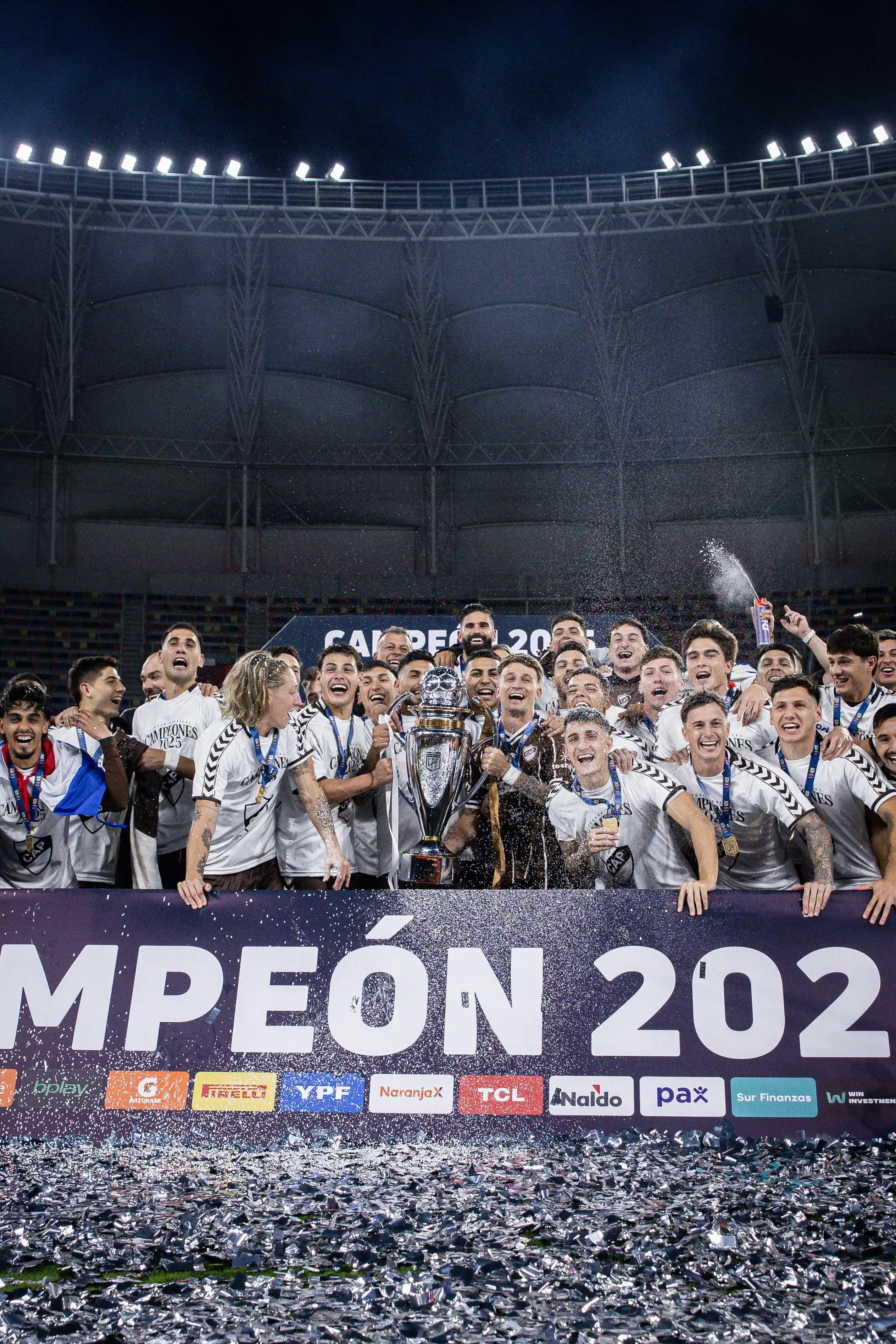 Image from Club Atlético Platense: 𝐋𝐀 𝐂𝐀𝐑𝐀𝐕𝐀𝐍𝐀 𝐃𝐄𝐋 𝐂𝐀𝐌𝐏𝐄𝐎́𝐍  ¡A toda nuestra gente le...