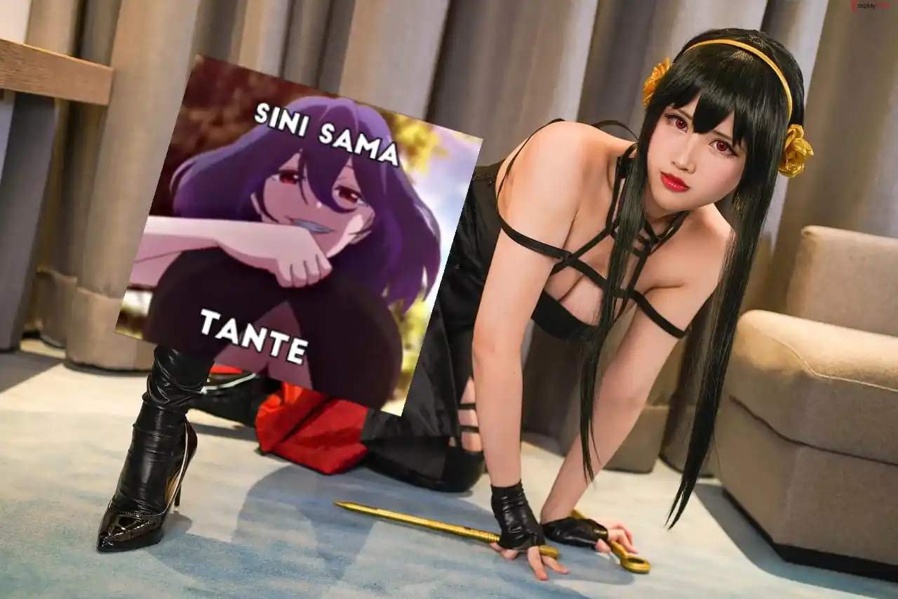 Image from 𝙅𝙐𝙍𝘼𝙂𝘼𝙉 𝘾𝙊𝙎𝙋𝙇𝘼𝙔𝙀𝙍: Awas di gigit Tante Yor, (yang toblut²)😋 *Name Cosplayer* : KaYa Huan...