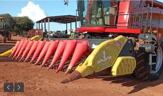 Image from Todos Os Anúncios Do Site Brique rural , Aqui divulgo Os Anúncios Do Site Em Primeira Mao: COLHEITADEIRA CASE 5130 ANO 2019/20 , 30 PES SOJA E 11 X 50 MILHO R$ 1...